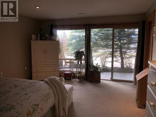 6853 Squilax - Anglemont Road Lot# 1, Magna Bay, BC - Indoor Photo Showing Bedroom