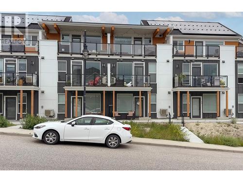 685 Boynton Place Unit# 52, Kelowna, BC - Outdoor With Facade