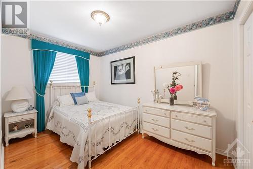 704 Eastfield Street, Ottawa, ON - Indoor Photo Showing Bedroom