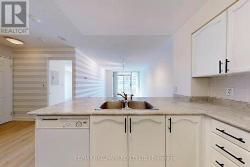 1809 - 23 Hollywood Avenue, Toronto, ON - Indoor Photo Showing Kitchen With Double Sink