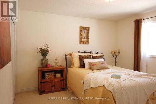 4 Kingsley Road S, Halton Hills, ON - Indoor Photo Showing Bedroom