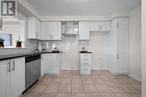 150 Watermill Street, Kitchener, ON - Indoor Photo Showing Kitchen