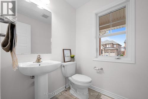 150 Watermill Street, Kitchener, ON - Indoor Photo Showing Bathroom