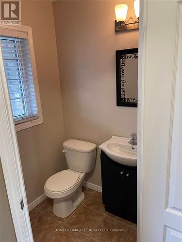 88 Warman Street, New Tecumseth, ON - Indoor Photo Showing Bathroom