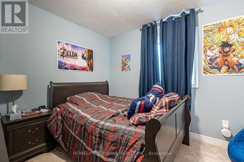 25 Owens Road, New Tecumseth, ON - Indoor Photo Showing Bedroom