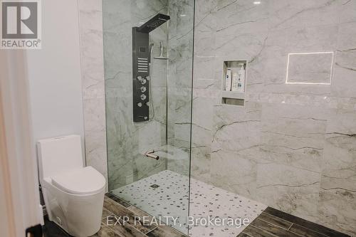 36 Osprey Ridge Road W, Barrie, ON - Indoor Photo Showing Bathroom