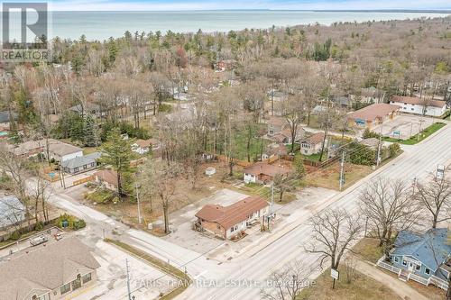 1456 Mosley Street, Wasaga Beach, ON - Outdoor With View