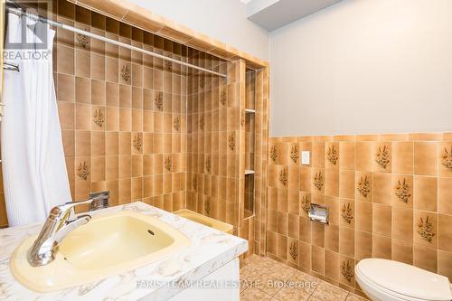 1456 Mosley Street, Wasaga Beach, ON - Indoor Photo Showing Bathroom