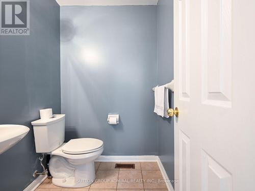 1518 Swann Crescent, Milton, ON - Indoor Photo Showing Bathroom