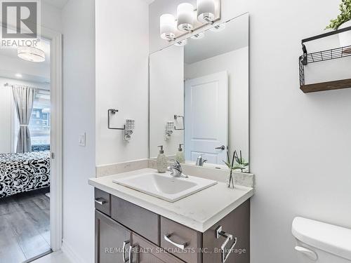 311 - 650 Sauve Street, Milton, ON - Indoor Photo Showing Bathroom