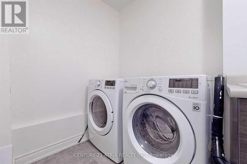 9 Temple Manor Road, Brampton, ON - Indoor Photo Showing Laundry Room