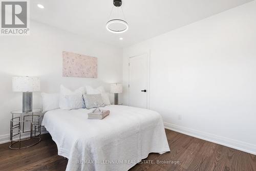 4808 Auckland Avenue, Mississauga, ON - Indoor Photo Showing Bedroom