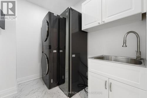 4808 Auckland Avenue, Mississauga, ON - Indoor Photo Showing Laundry Room