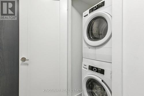 304 - 7 Mabelle Avenue, Toronto, ON - Indoor Photo Showing Laundry Room