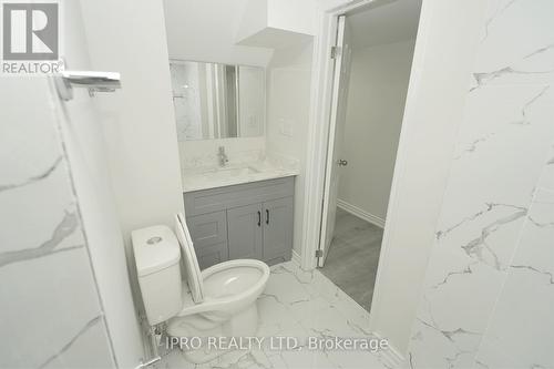 42 Williamson Drive, Brampton, ON - Indoor Photo Showing Bathroom