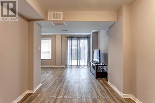 54 - 5525 Palmerston Crescent, Mississauga, ON - Indoor Photo Showing Other Room
