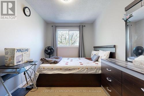18 Lowry Square, Toronto, ON - Indoor Photo Showing Bedroom