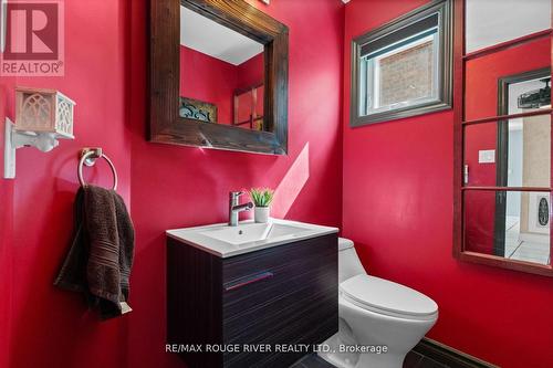 12 Kenny Court, Whitby, ON - Indoor Photo Showing Bathroom