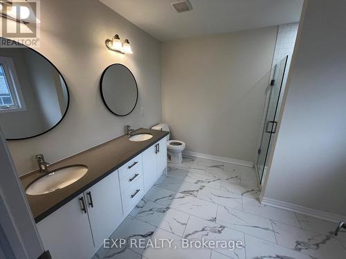 162 Flood Avenue, Clarington, ON - Indoor Photo Showing Bathroom