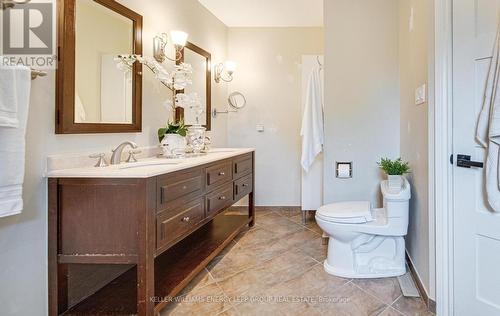 71 William Stephenson Drive, Whitby, ON - Indoor Photo Showing Bathroom