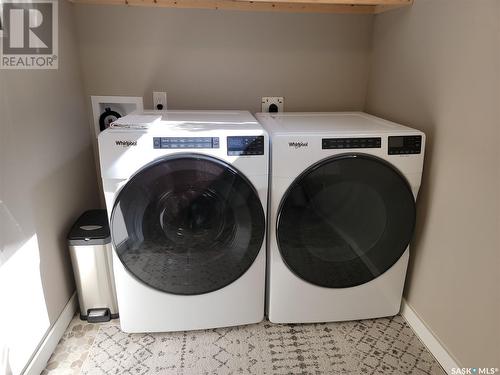 456 3Rd Avenue W, Unity, SK - Indoor Photo Showing Laundry Room