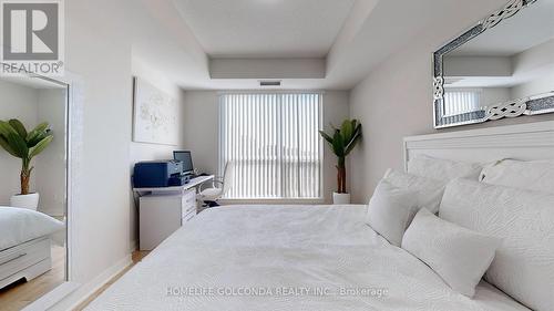 Se 501 - 9199 Yonge Street, Richmond Hill, ON - Indoor Photo Showing Bedroom