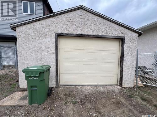 1144 Broder Street, Regina, SK - Outdoor With Exterior