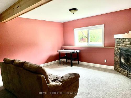 33 Little Cove Rd, Northern Bruce Peninsula, ON - Indoor With Fireplace