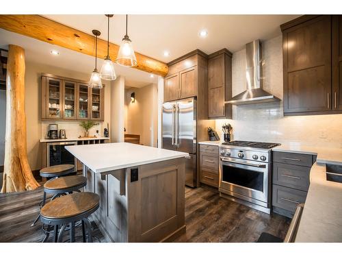 502 - 5258 Highline Drive, Fernie, BC - Indoor Photo Showing Kitchen With Upgraded Kitchen