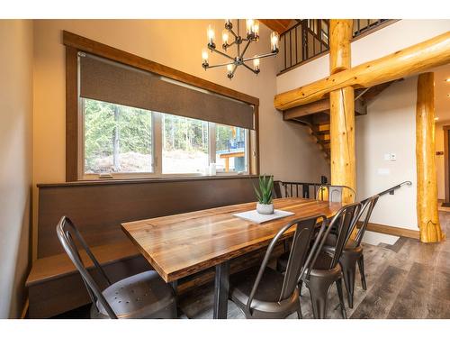 502 - 5258 Highline Drive, Fernie, BC - Indoor Photo Showing Dining Room