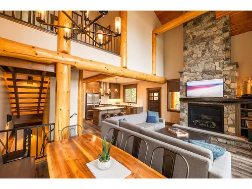 502 - 5258 Highline Drive, Fernie, BC - Indoor With Fireplace