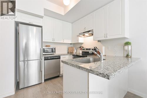 503 - 1711 Pure Springs Boulevard, Pickering, ON - Indoor Photo Showing Kitchen With Upgraded Kitchen