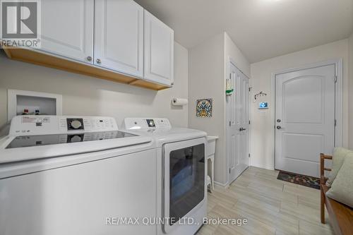 13 Vertis Court, Belleville, ON - Indoor Photo Showing Laundry Room