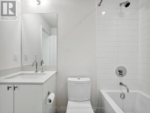 707 - 88 Cumberland Street, Toronto, ON - Indoor Photo Showing Bathroom