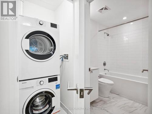 707 - 88 Cumberland Street, Toronto, ON - Indoor Photo Showing Laundry Room