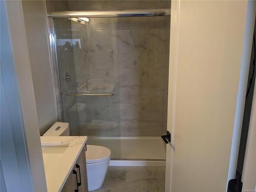 1137 Spirit Crt, Langford, BC - Indoor Photo Showing Bathroom