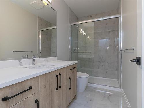 1137 Spirit Crt, Langford, BC - Indoor Photo Showing Bathroom