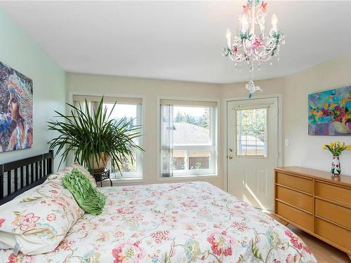 3-4750 Uplands Dr, Nanaimo, BC - Indoor Photo Showing Bedroom