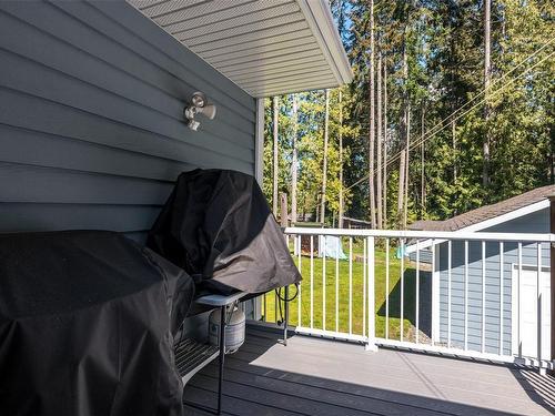 979 Loralee Rd, Cobble Hill, BC - Outdoor With Exterior