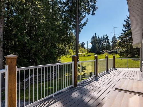 979 Loralee Rd, Cobble Hill, BC - Outdoor With Deck Patio Veranda