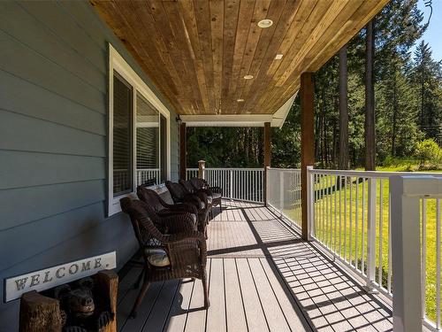979 Loralee Rd, Cobble Hill, BC - Outdoor With Deck Patio Veranda With Exterior