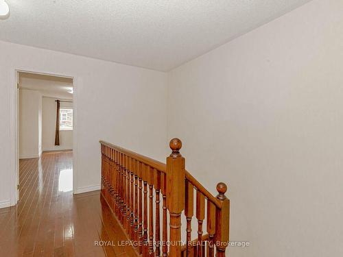 698 Courtney Valley Rd, Mississauga, ON - Indoor Photo Showing Other Room