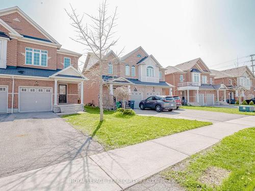 698 Courtney Valley Rd, Mississauga, ON - Outdoor With Facade