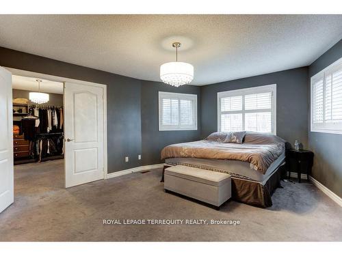 107 Thornbrook Crt, Vaughan, ON - Indoor Photo Showing Bedroom