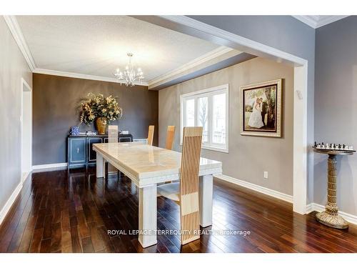 107 Thornbrook Crt, Vaughan, ON - Indoor Photo Showing Dining Room