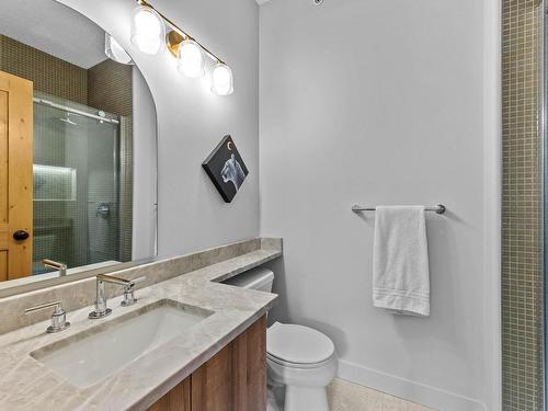 59-6005 Valley Drive, Kamloops, BC - Indoor Photo Showing Bathroom