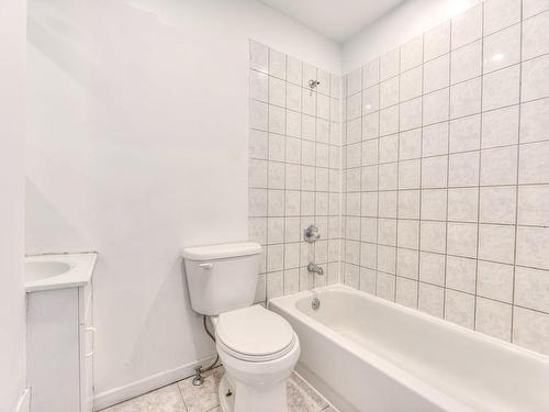 Salle de bains - 2526  - 2530 Rue La Fontaine, Montréal (Ville-Marie), QC - Indoor Photo Showing Bathroom
