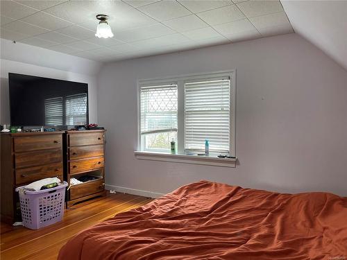 4613 North Cres, Port Alberni, BC - Indoor Photo Showing Bedroom