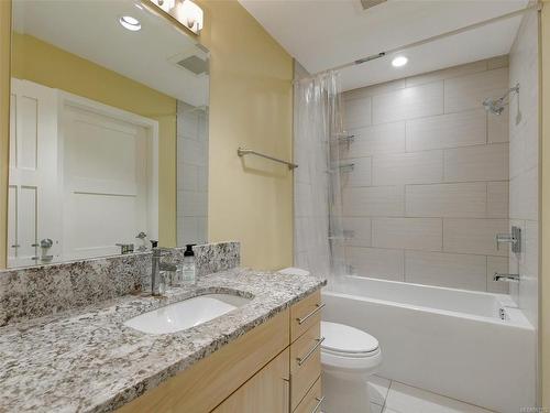 103-6591 Lincroft Rd, Sooke, BC - Indoor Photo Showing Bathroom