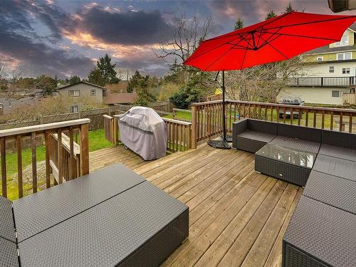 4091 Wilkinson Rd, Saanich, BC - Outdoor With Deck Patio Veranda With Exterior